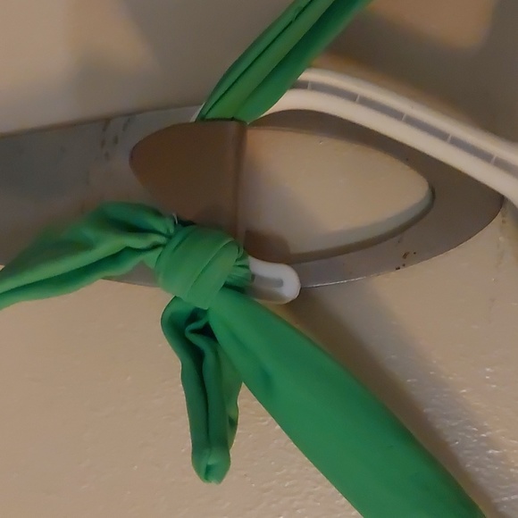 Green Tankini Halter Bathing Suit Top Old Navy Size XXL - Picture 2 of 5